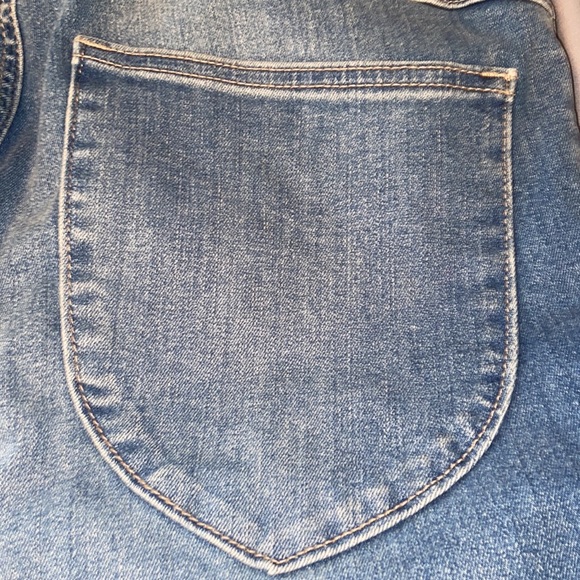 Jeans - Picture 6 of 7